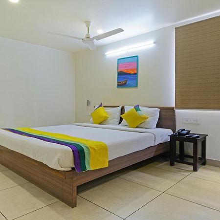 Itsy Hotels N Square Vijayawada Exterior photo