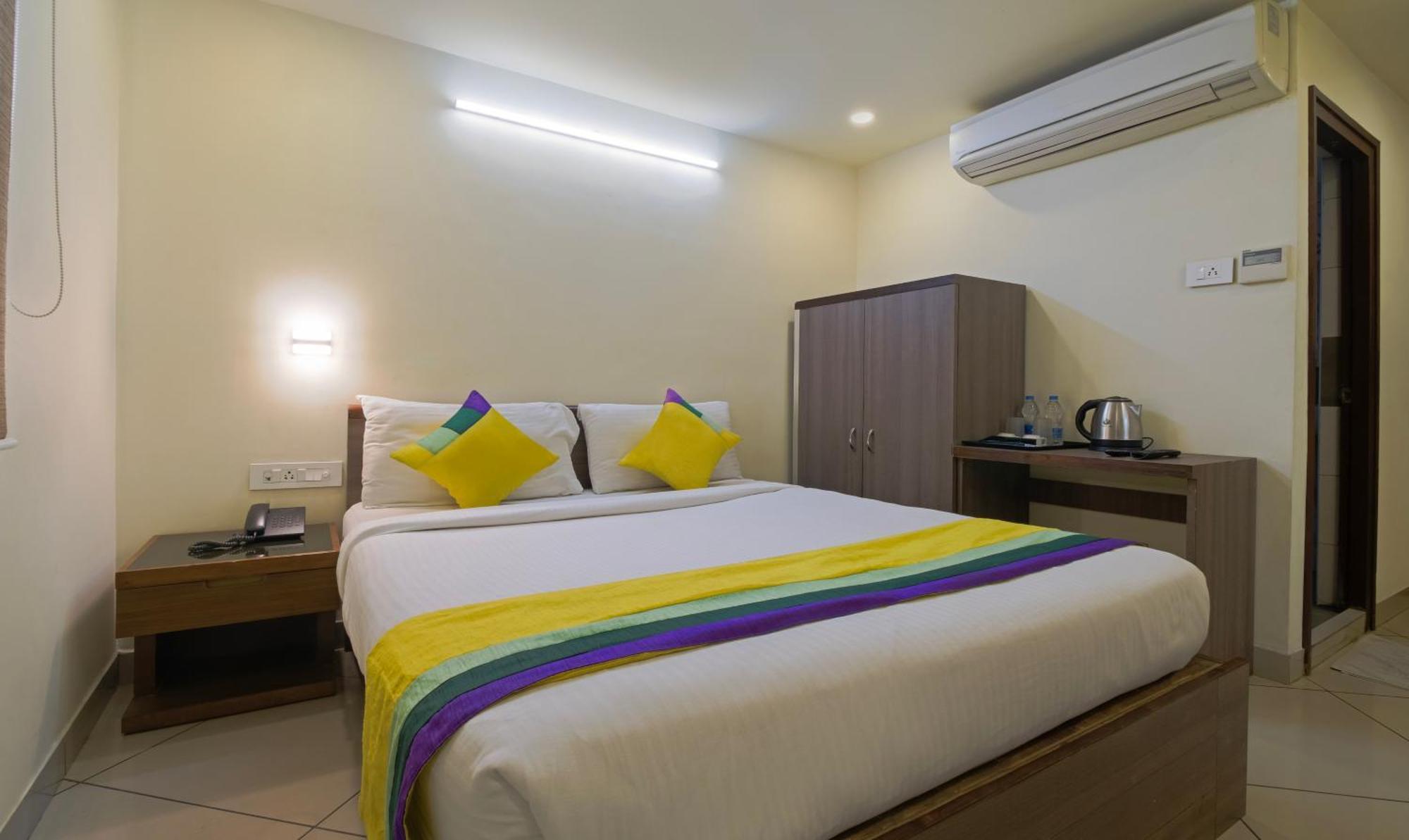 Itsy Hotels N Square Vijayawada Exterior photo